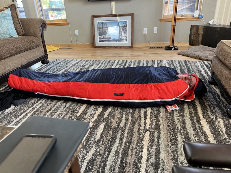 2023/07(July)/Colorado/800x600_2023-07-12-Colorado-30-new-sleeping-bag.JPG