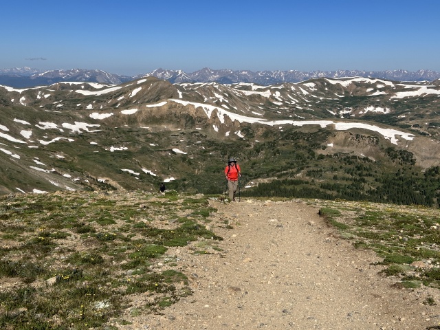 2023-07-15-Hiking-Cupid-Grizzly-11-Ren.JPG