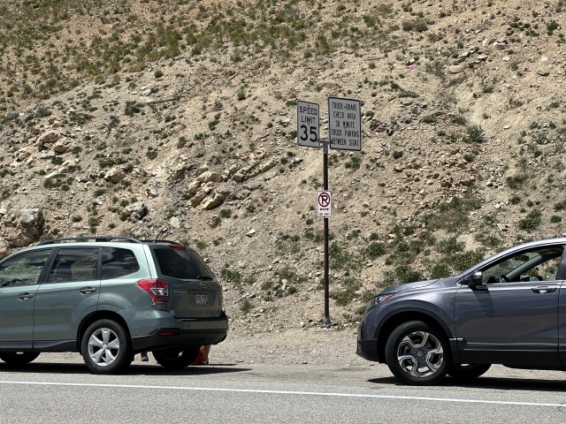 2023-07-15-Hiking-Cupid-Grizzly-61-no-parking.JPG