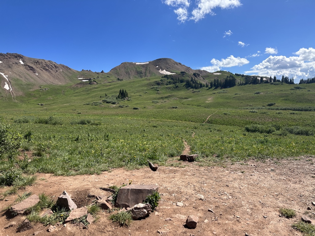 2023/08(August)/Maroon-Bells-4-Pass-Loop/1024x768_2023-08-03-Maroon-Bells-Four-Pass-Loop-027.JPG