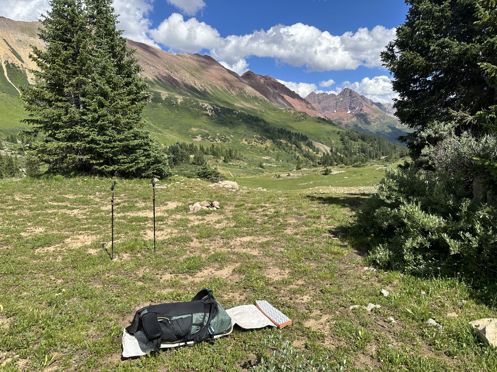 2023/08(August)/Maroon-Bells-4-Pass-Loop/1024x768_2023-08-04-Maroon-Bells-Four-Pass-Loop-097-campspot.JPG