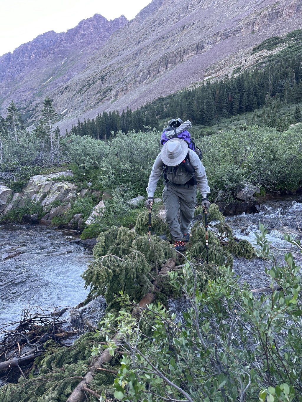 2023/08(August)/Maroon-Bells-4-Pass-Loop/1024x768_2023-08-06-Maroon-Bells-Four-Pass-Loop-186-Carl.JPG
