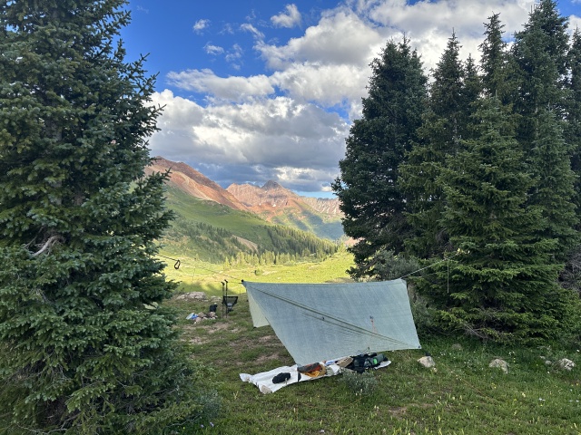 2023/08(August)/Maroon-Bells-4-Pass-Loop/640x480_2023-08-04-Maroon-Bells-Four-Pass-Loop-102-hammock-hang.JPG