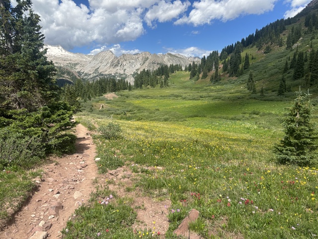 2023/08(August)/Maroon-Bells-4-Pass-Loop/640x480_2023-08-05-Maroon-Bells-Four-Pass-Loop-146.JPG