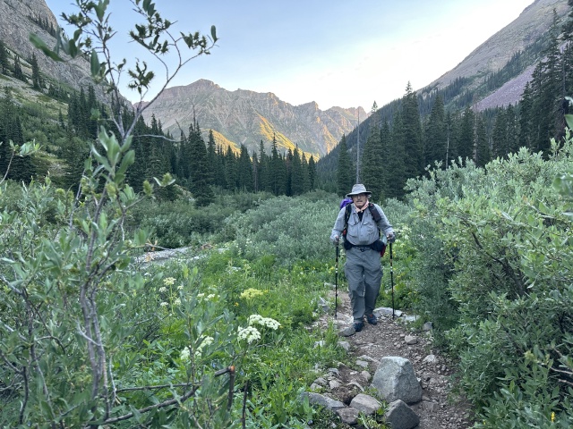 2023/08(August)/Maroon-Bells-4-Pass-Loop/640x480_2023-08-06-Maroon-Bells-Four-Pass-Loop-183-Carl.JPG