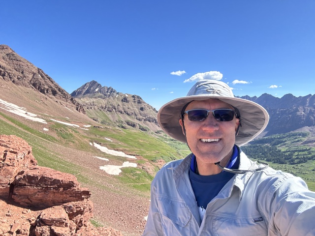 2023/08(August)/Maroon-Bells-4-Pass-Loop/640x480_2023-08-06-Maroon-Bells-Four-Pass-Loop-224-Travis.JPG