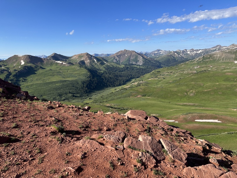 2023/08(August)/Maroon-Bells-4-Pass-Loop/800x600_2023-08-04-Maroon-Bells-Four-Pass-Loop-054-Frigid-Air-Pass.JPG