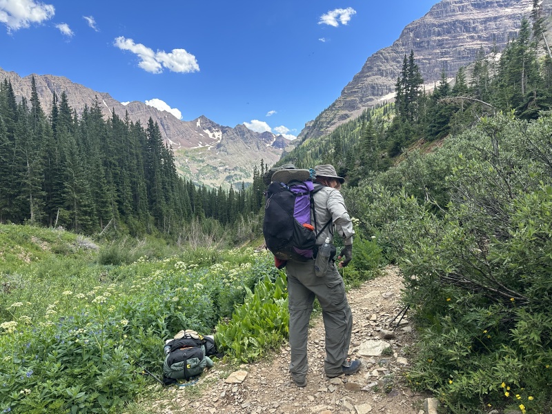 2023/08(August)/Maroon-Bells-4-Pass-Loop/800x600_2023-08-05-Maroon-Bells-Four-Pass-Loop-166-Carl.JPG
