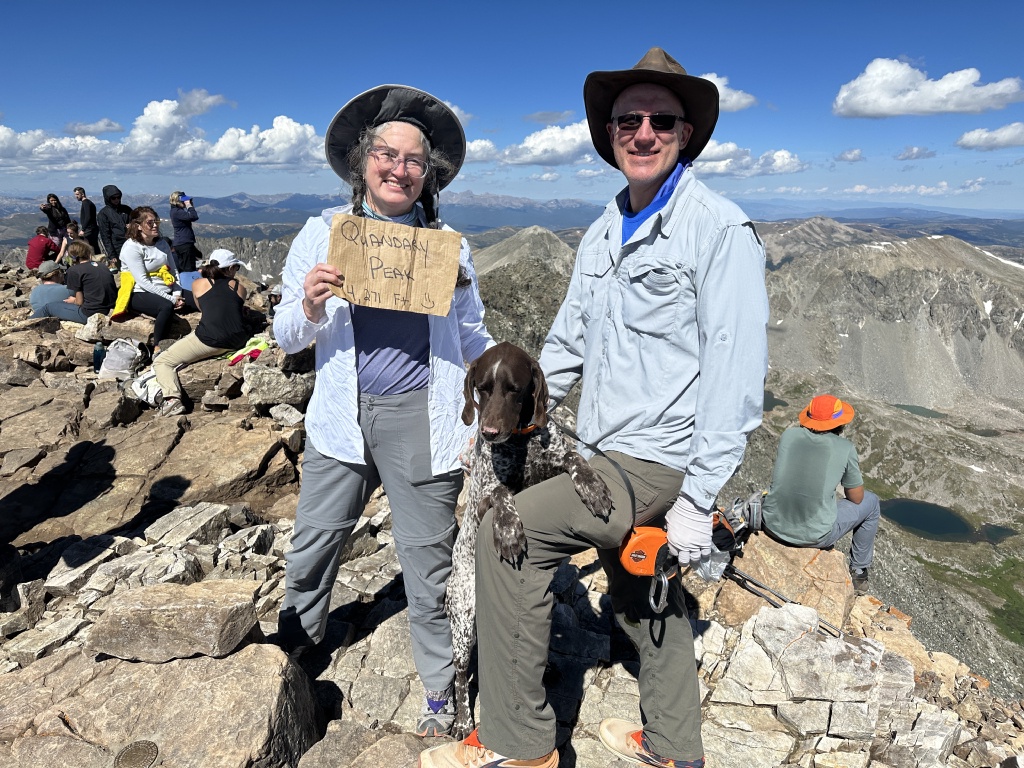 2023/08(August)/Quandary-14er/1024x768_2023-08-19-Quandary-Peak-22-Suzi-Blaze-Travis.JPG