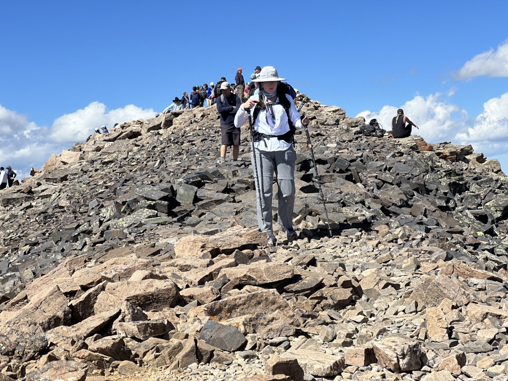 2023/08(August)/Quandary-14er/1024x768_2023-08-19-Quandary-Peak-24-Suzi.JPG