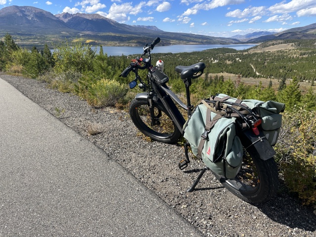 2023/09(September)/Colorado/640x480_2023-09-21-Colorado-52-biking.JPG