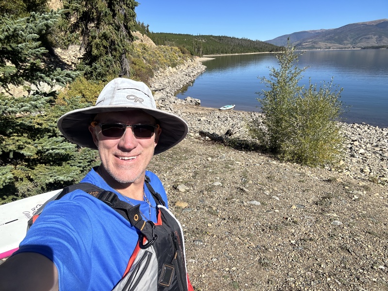 2023/09(September)/Colorado/800x600_2023-09-16-Colorado-08-SUP-Travis.JPG