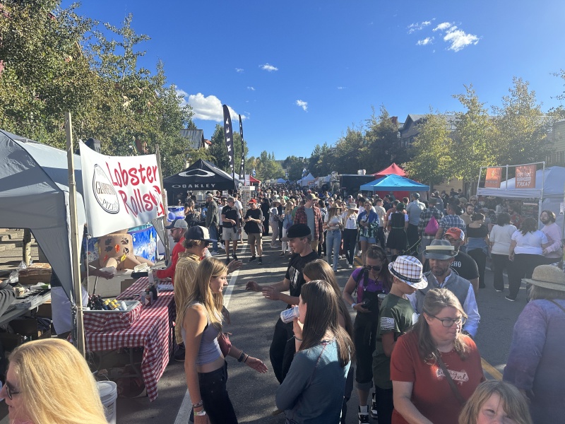 2023/09(September)/Colorado/800x600_2023-09-16-Colorado-24-Octoberfest.JPG