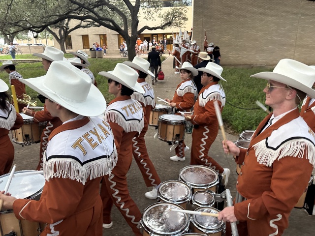 2023-10-28-UT-Football-27-band.JPG
