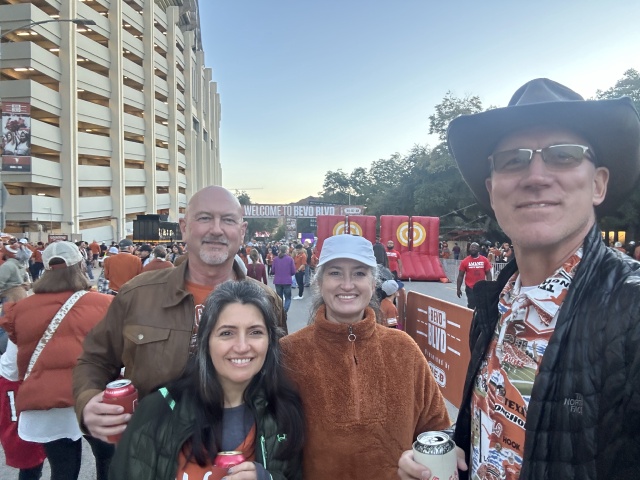 2023-11-24-UT-Football-64-Travis-Suzi-Mike-Graciella.JPG