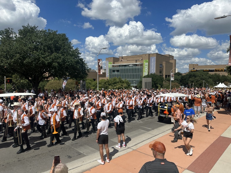 2023-09-30-UT-Football-02-alumni-band.JPG