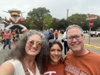 2023-11-04-UT-Football-52-Travis-Mariana-Greg.JPG