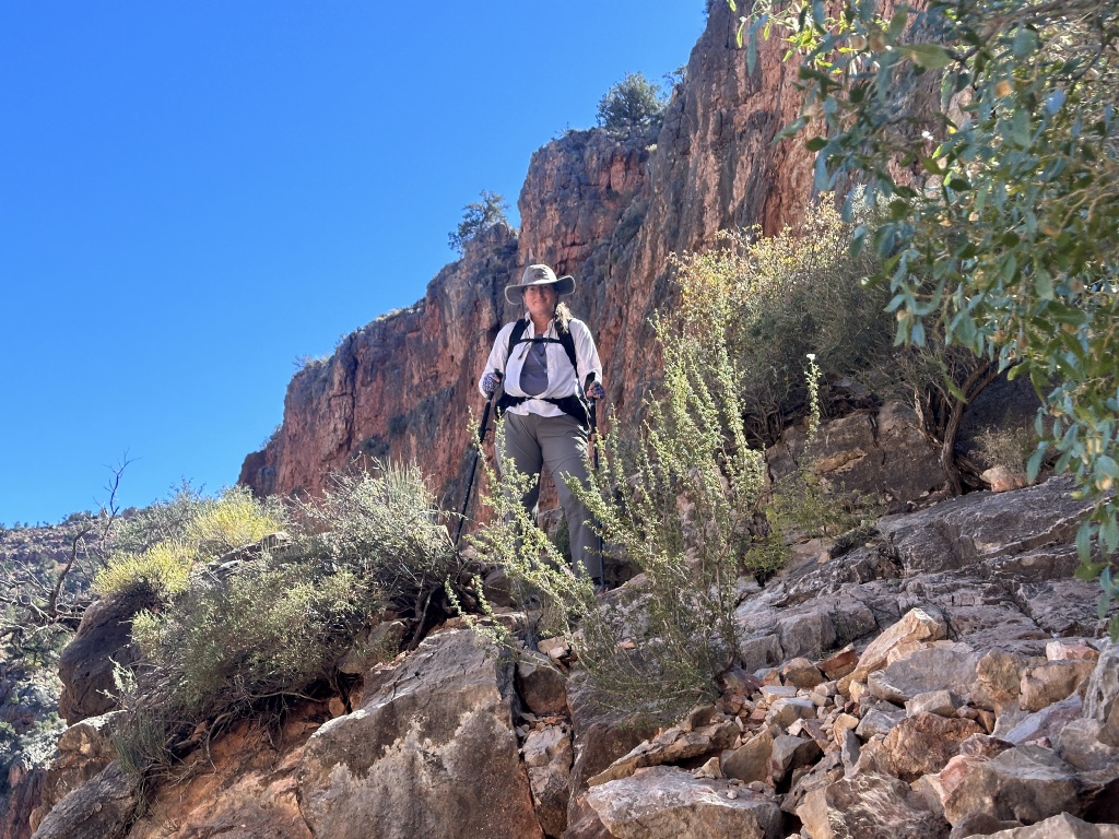2023/10(October)/Grand-Canyon-Suzi-Carl-Travis/1024x768_2023-10-05-Grand-Canyon-069-Suzi.JPG