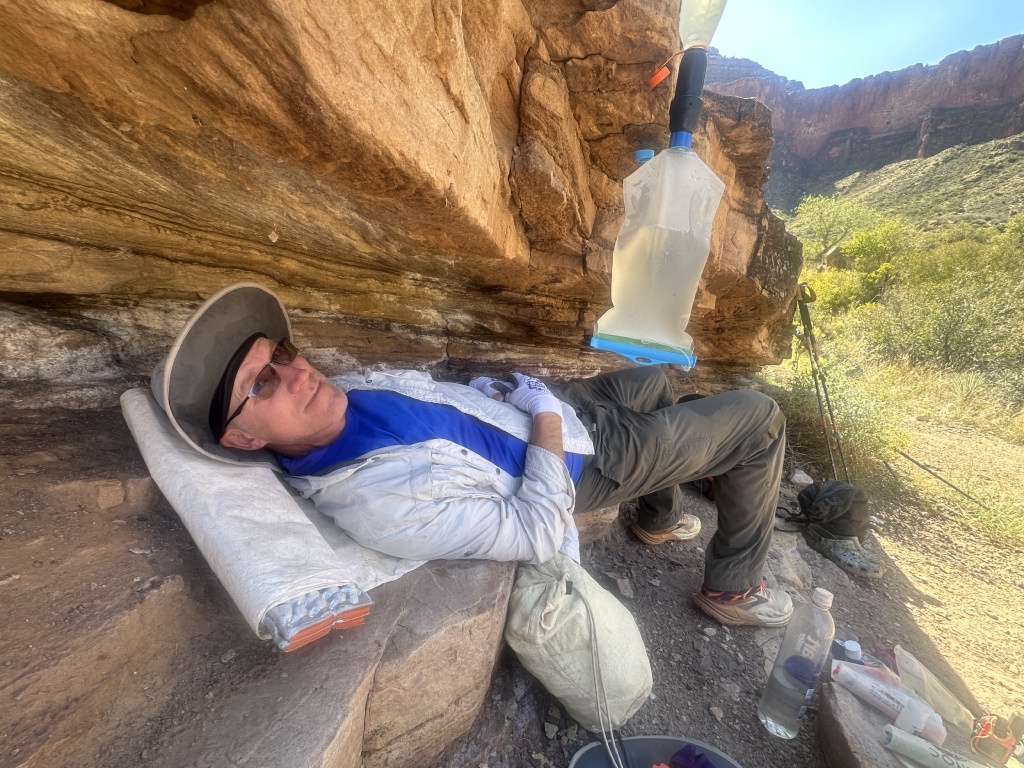 2023-10-07-Grand-Canyon-136-Travis-water-filter-shade-GOOD.JPG