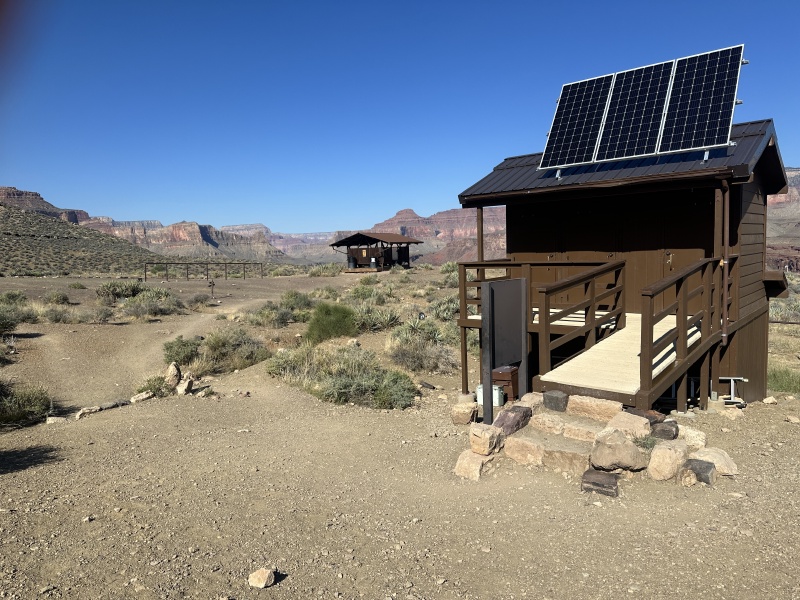 2023/10(October)/Grand-Canyon-Suzi-Carl-Travis/800x600_2023-10-08-Grand-Canyon-175-tipoff.JPG
