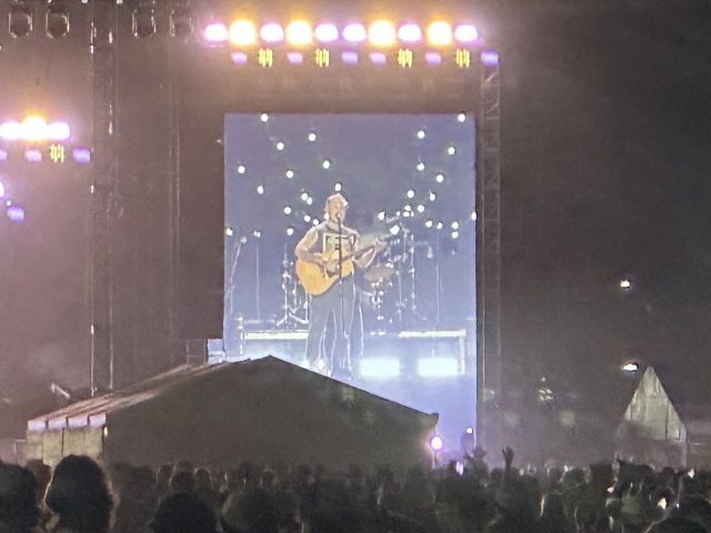 2023/10(October)/Zach-Bryan-College-Station/640x480_2023-10-21-Zach-Bryan-Concert-in-College-Station-5.JPG