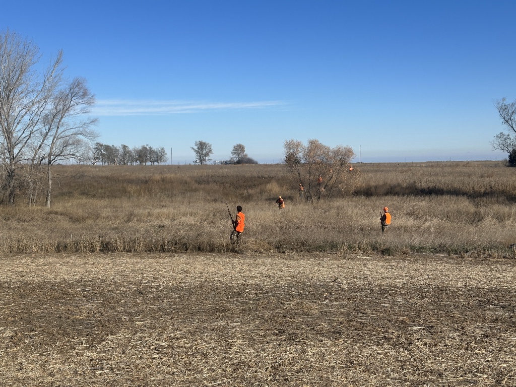2023-11-06-SD-Pheasant-Hunting-11-Jace.JPG