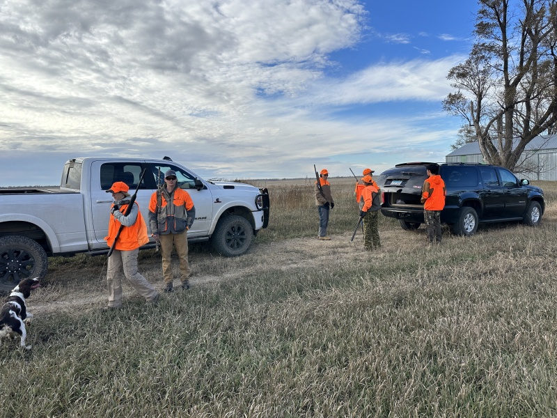 2023-11-08-SD-Pheasant-Hunting-31-Kali-Tappen-Tim-Dan-Rose-Jace-at-Scott-Farm.JPG