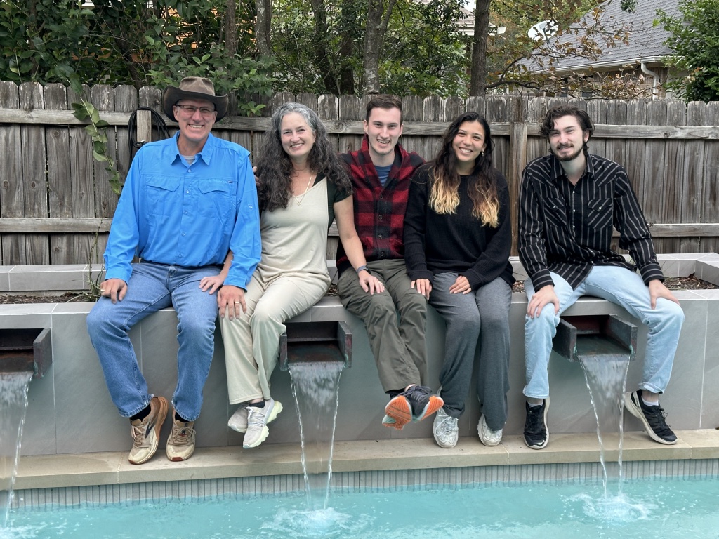 2023/11(November)/Thanksgiving/1024x768_2023-11-23-Thanksgiving-36-Travis-Suzi-Chance-Dax-Bianca.JPG