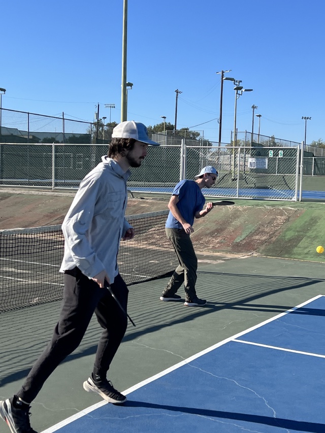 2023-11-24-Thanksgiving-91-Dax-Chance-Pickleball.JPG