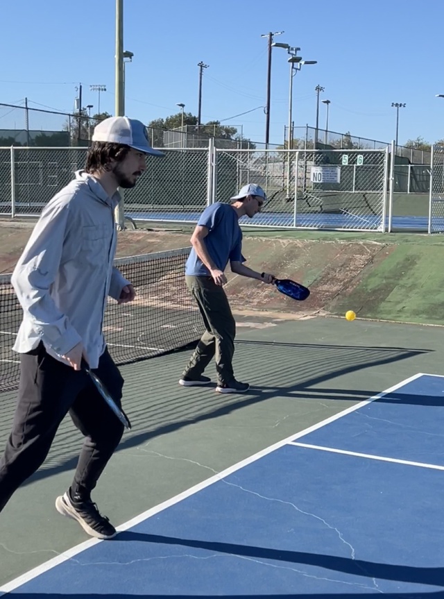 2023-11-24-Thanksgiving-95-Dax-Chance-Pickleball.JPG