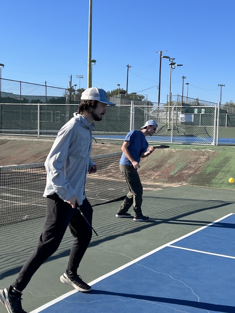 2023-11-24-Thanksgiving-91-Dax-Chance-Pickleball.JPG