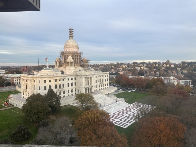 2023-11-13-VA-SAVD-Providence-RI-03-capitol-view-from-room.JPG