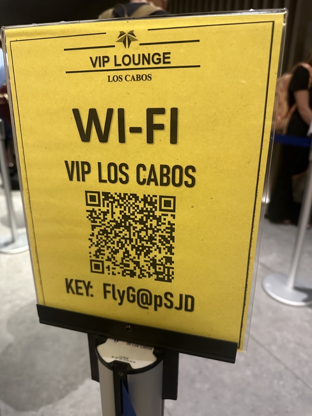 2023-12-26-Mexico-Baljala-109-airport-wifi.JPG