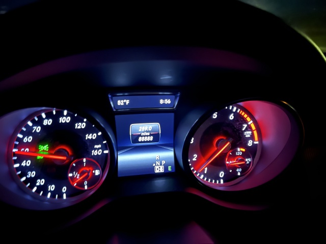 2023-12-11-Mercedes-88888-miles.JPG