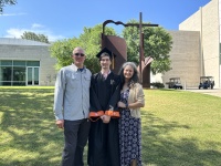 2023-05-17-Dax-UTD-College-Graduation-74-Travis-Suzi-GOOD.JPG