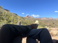 2023-10-07-Grand-Canyon-139-chilling-Travis-Suzi-GOOD-GOOD.JPG