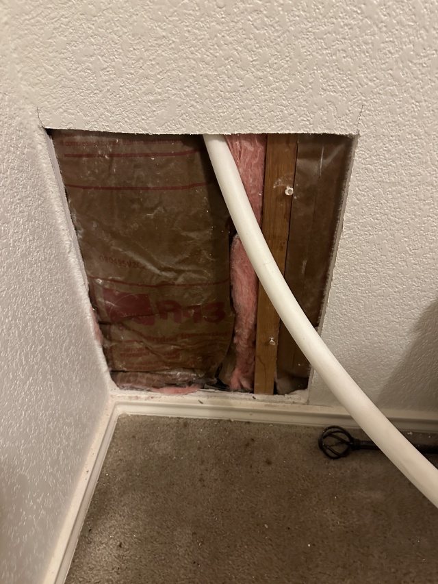 2024/01(January)/Disraeli-Water-Pipe-Replacement/640x480_2024-01-11-Disraeli-Water-RePIPE-73.JPG