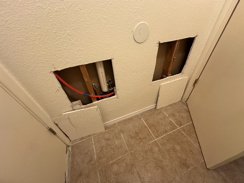 2024/01(January)/Disraeli-Water-Pipe-Replacement/800x600_2024-01-10-Disraeli-Water-RePIPE-45.JPG
