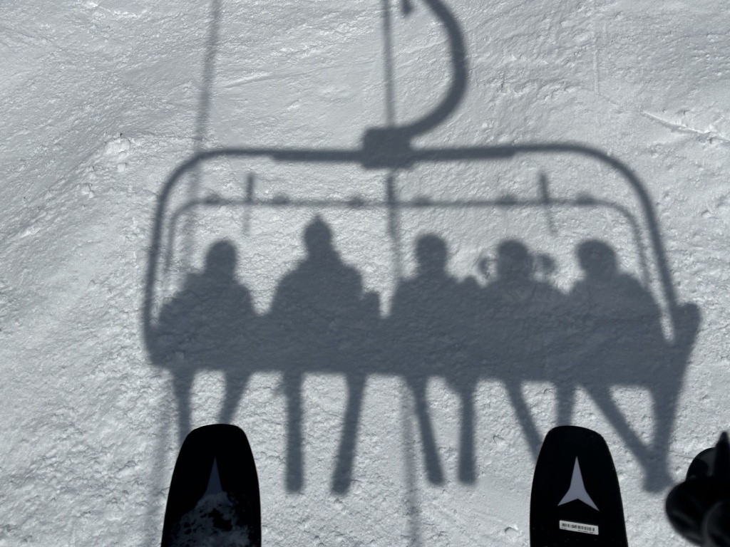 2024/03(March)/Colorado/1024x768_2024-03-17-Colorado-06-Ski-Lift-Shadow-pigtails.JPG