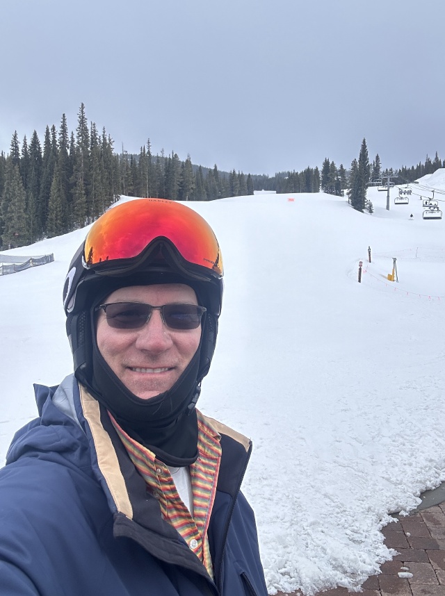 2024/03(March)/Colorado/640x480_2024-03-29-Colorado-02-Copper-Mountain-Travis.JPG