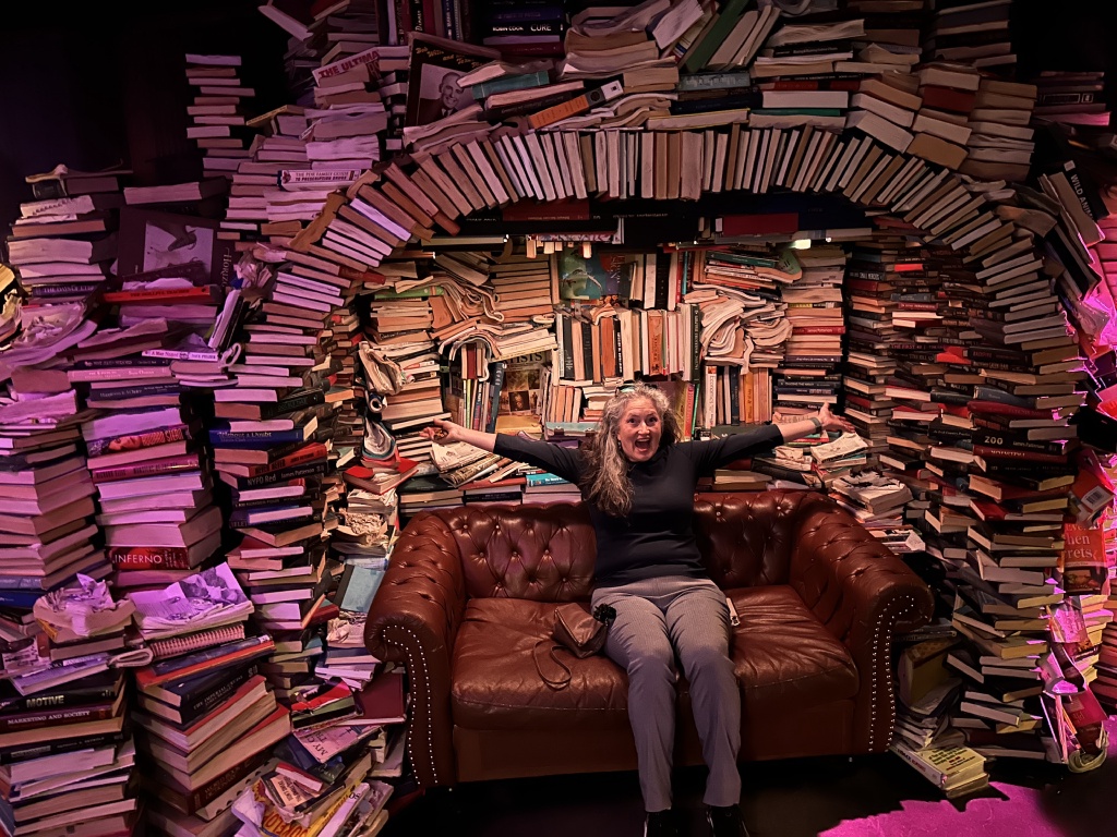 2024/03(March)/Meow-Wolf-Denver/1024x768_2024-03-21-Meow-Wolf-Denver-46-Suzi.JPG