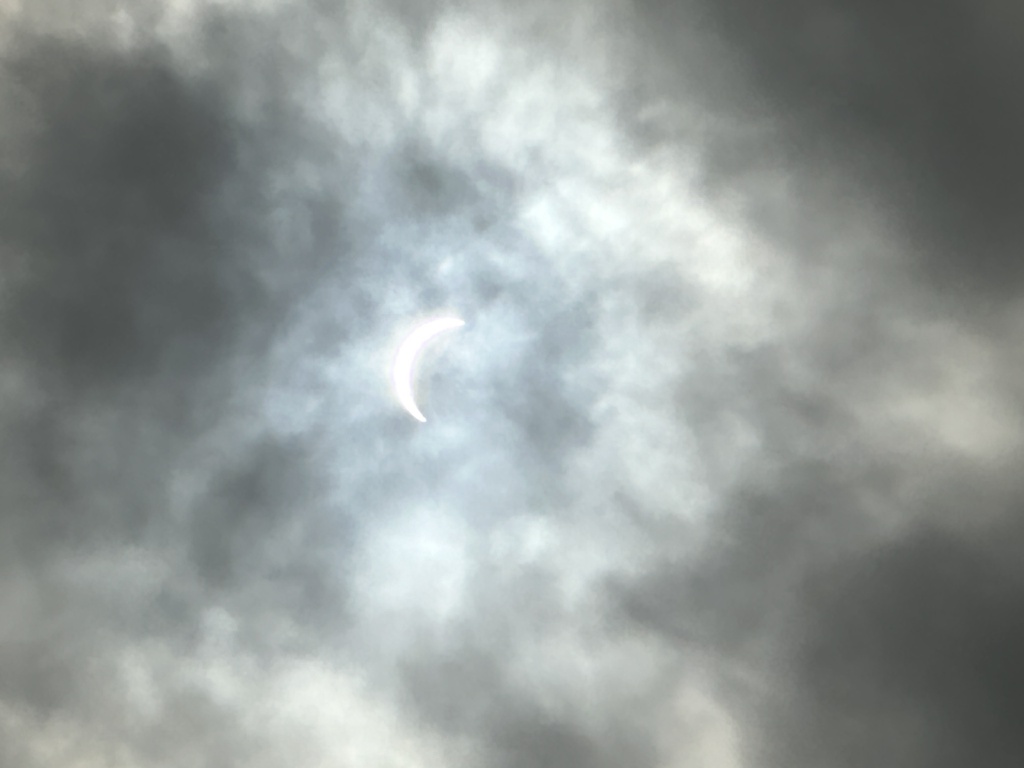 2024/04(April)/Total-Solar-Eclipse/1024x768_2024-04-08-Total-Solar-Eclipse-20.JPG