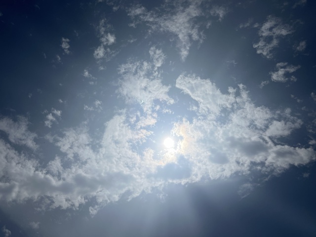 2024/04(April)/Total-Solar-Eclipse/640x480_2024-04-08-Total-Solar-Eclipse-08.JPG