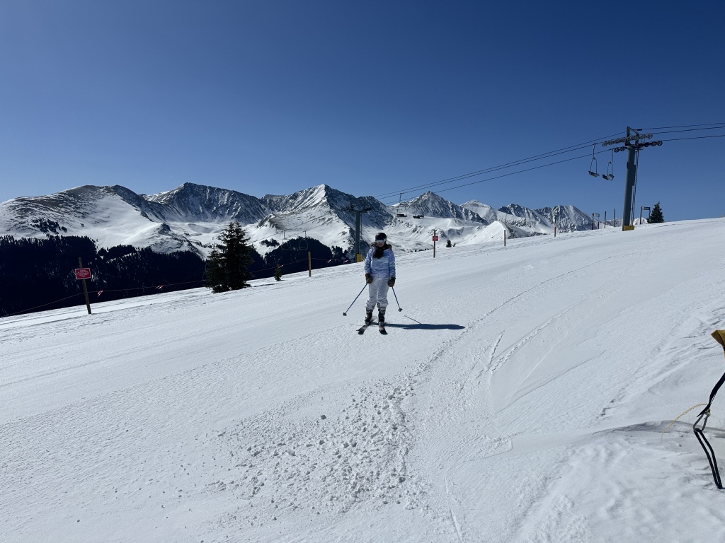 2024/05(May)/Colorado/1024x768_2024-05-04-Colorado-027-Suzi-Copper-Mountain.JPG