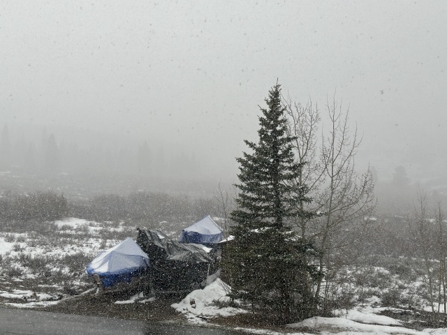 2024/05(May)/Colorado/640x480_2024-04-28-Colorado-007-Snow.JPG
