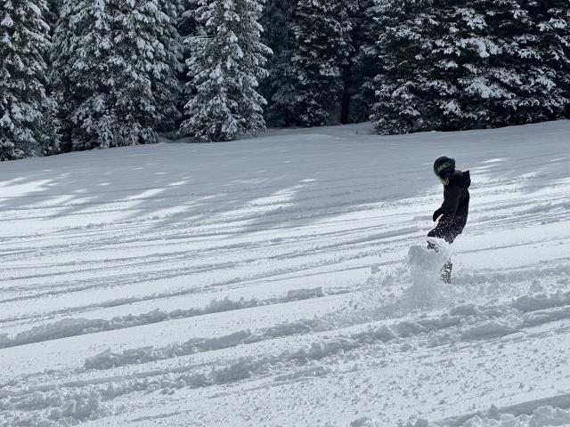 2024/05(May)/Colorado/640x480_2024-05-12-Colorado-076-Angie-Copper-Mountain.JPG