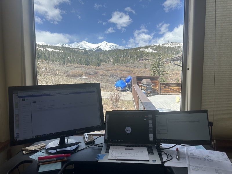 2024/05(May)/Colorado/800x600_2024-05-03-Colorado-016-workspace.JPG