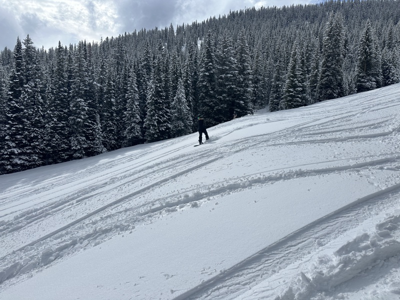 2024/05(May)/Colorado/800x600_2024-05-12-Colorado-075-Angie-Copper-Mountain.JPG