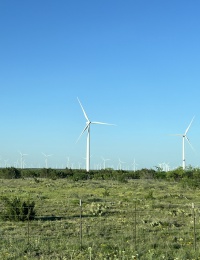 2024-04-26-Colorado-002-Windmills.JPG