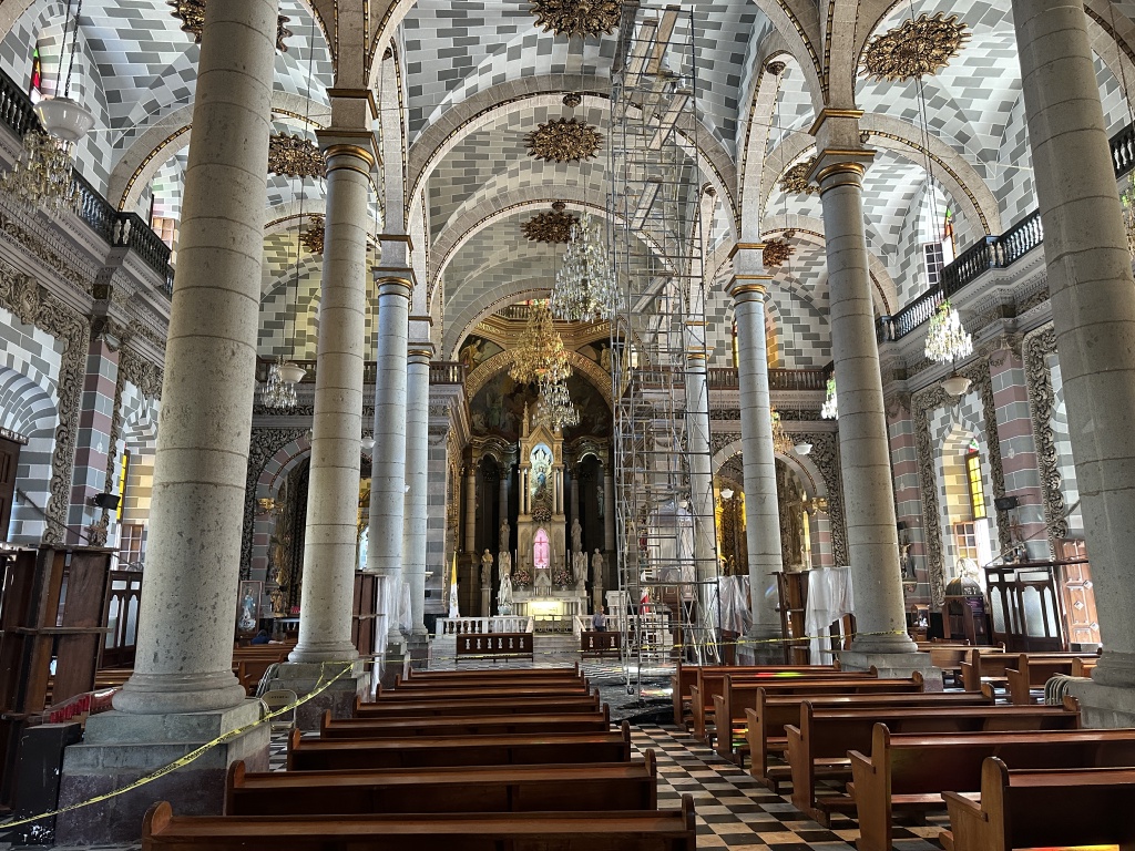 2024/05(May)/Royal-Carribean-Cruise-LA-to-Cabo/1024x768_2024-05-28-Royal-Cruise-LA-Cabo-088-Church.JPG